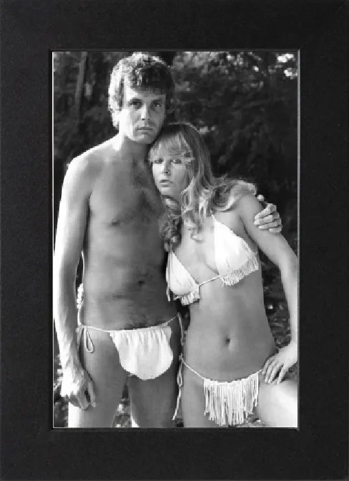 Impression encadrée : La mode - Vêtements de plage. Voilà ! Le look Tarzan et Jane.