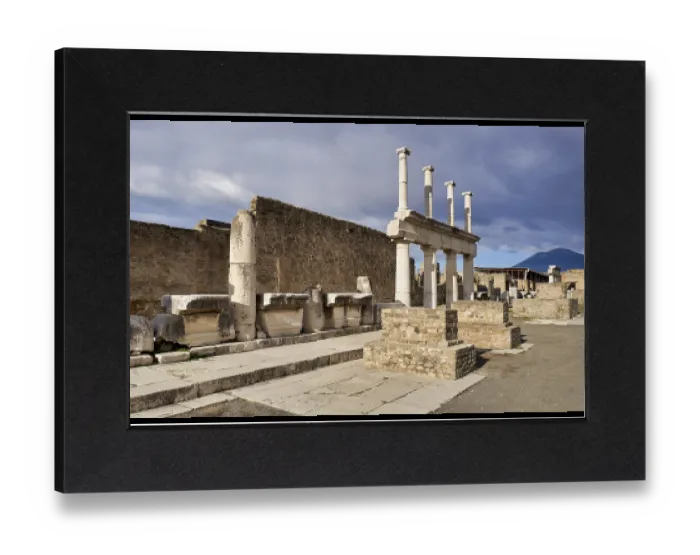 Impression encadrée : Naples Campania Italie. Pompeï était une ville romaine antique près de Naples moderne dans la région de Campanie en Italie.