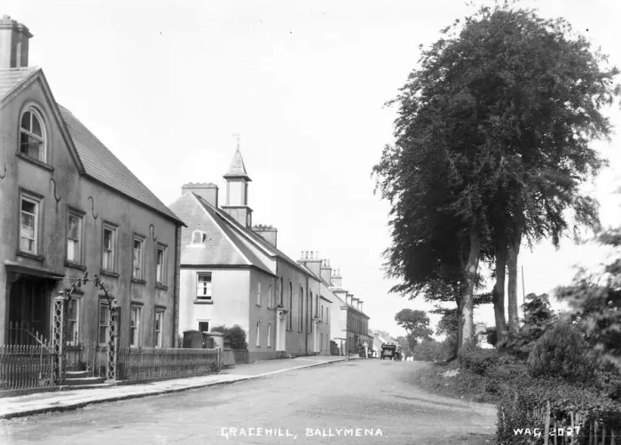 Impression encadrée : La Grace-hill à Ballymena Impression encadrée : La Grace-hill à Ballymena