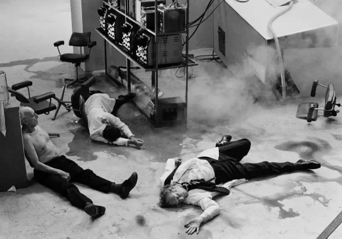 Impression encadrée : fin 1973 négatif noir 059