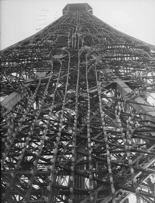 Impression encadrée : Framwork d'Eiffel Impression encadrée : Framwork d'Eiffel