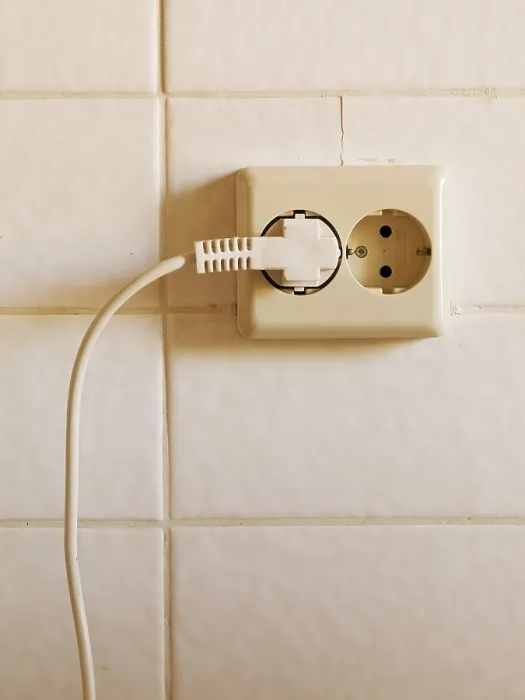 Impression encadrée : Prise et socket. Impression encadrée : Prise et socket.