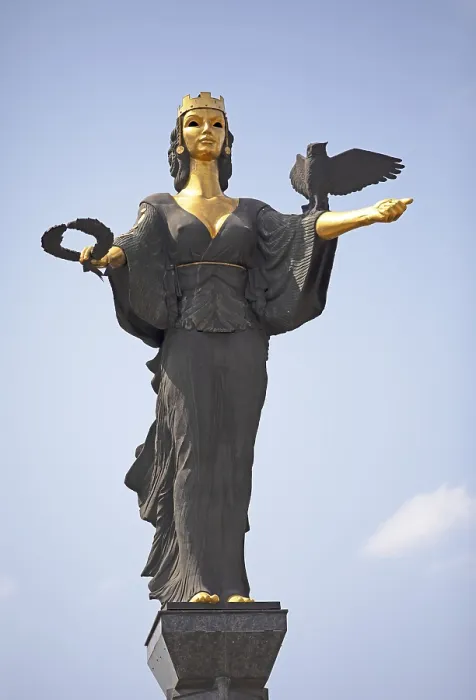Impression encadrée : La statue de Sofia, symbole de la ville, Sofia. Impression encadrée : La statue de Sofia, symbole de la ville, Sofia.