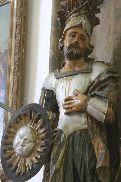 Impression encadrée : Statue de saint. Impression encadrée : Statue de saint.