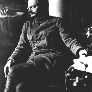 Leon Trotsky Portrait Print, 16th October 1920