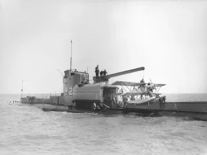 Parnall Peto sur lHMS M2