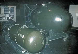 Hiroshima Atomic Bomb Impressions: Atom Bombs