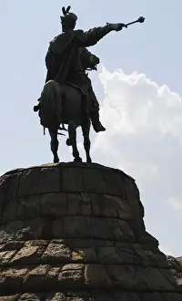 Kiev Impressions: Bohdan Khmelnytsky (1595-1657). Chef des Cosaques. Monument b.