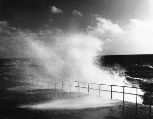 British Coastline Scenery Impressions: Breaking Waves