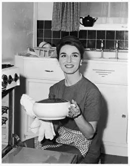 Retro Kitchen Decor Ideas Impressions: Cooking Supper