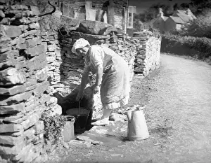 Historical England Images Impressions: Devon Well 1930S