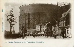 Tunnel Impressions: Le plus grand gazomètre du monde à l'Est de Greenitche, Londres