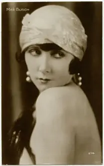 Les Femmes Impressions: Maë Bousquet
