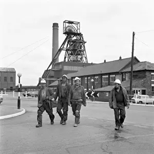 Derbyshire Impressions: Collierie de Markham, Mines