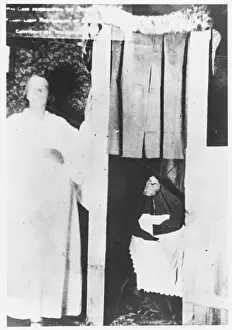 Paranormal Mediumship Impressions: Materialisation ?
