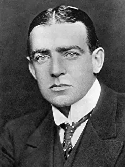 Antarctic Expedition Leader Impressions: Shackleton Portrait