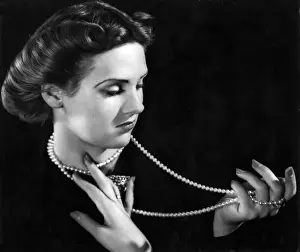 Pearl Necklace Impressions: A String of Pearls