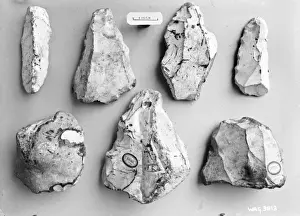 Grey Background Images Impressions: A view of small flints on a grey background