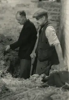 Paranormal Investigation History Impressions: Workmen digging in the cellar of Borley Rectory