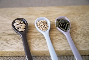 Sesame Seeds Impressions: Assorted seeds