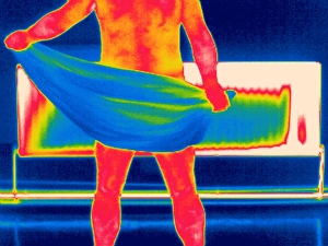 Images datées du 17 juin 2003: Séchage de chaleur