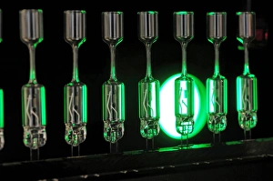 Energy Efficient Lighting Solutions Impressions: Halogen bulbs