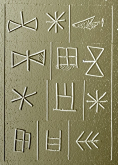 Les écritures minoennes