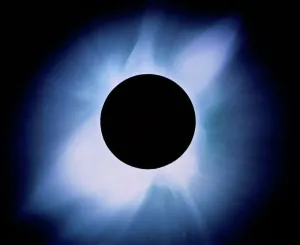 L'espace Impressions: Ombre totale d'une éclipse solaire