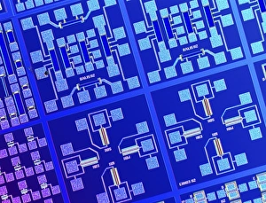 Light Micrograph Images Impressions: Surface of microchip, light micrograph C018 / 6390