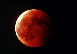 Planetary Cosmology Images Impressions: Total eclipse of the Moon in October 1996