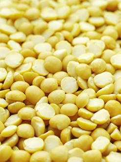 Legume Photography Impressions: Yellow split peas