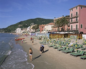 Italian Riviera Coast Impressions: Beachfront