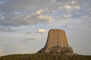 Devils Tower National Monument Impressions: Devils Tower, Devils Tower National Monument, Wyoming, United States of America