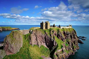 Château de Dunnottar à lextérieur de Stonehaven dans le comté dAberdeen en Écosse au Royaume-Uni en Europe