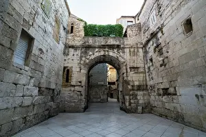 Sites Du Patrimoine Impressions: Découvrir le palais de Dioclétien à Split