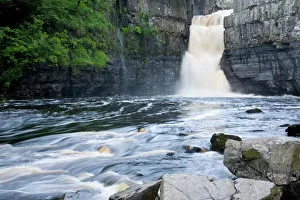 Durham Impressions: Eau forte de High Force en Angleterre est la plus grande cascade du pays