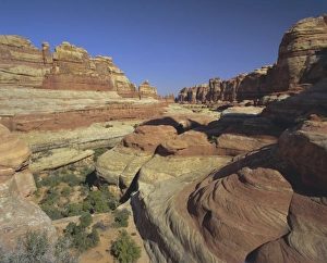 Rugged Rock Formations USA Impressions: The Needles
