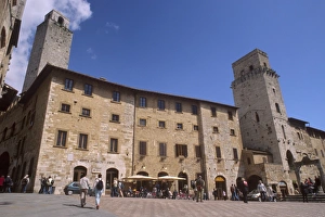 Devils Tower National Monument Impressions: Piazza della Cisterna and Devils tower on right