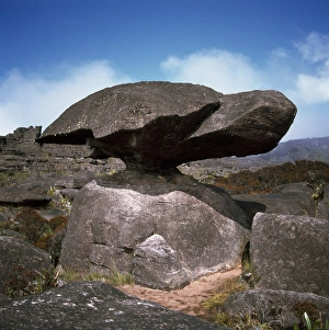 Blue Sky Mountain Views Impressions: Turtle Rock, Mount Roraima summit, Estado Bolivar, Venezuela, South America