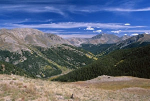 Outdoor Travel Destinations USA Impressions: View from summit