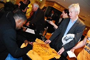 Wolverhampton Wanderers Memorabilia Impressions: DSC 7735