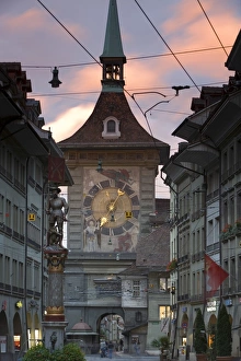 Berner Oberland Tourism Impressions: Clock tower