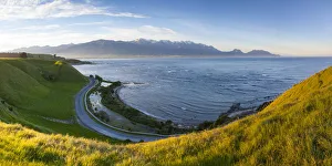 Australasia Travel Destinations Impressions: Elevated view over dramatic landscape, Kaikoura, South Island, New Zealand