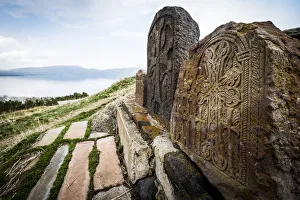 Lac Impressions: La stèle près du monastère de Sévano-Vank