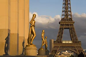 Eiffel Tower France Impressions: Eiffel Tower from