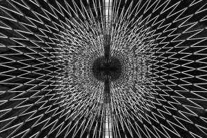 Évoluer Impressions: Visualisation visuelle abstraite : sous l'ombrelle rouge, Kyoto Japon n4b.