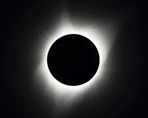 Léclipse solaire totale de 2017 au-dessus de Madras, Oregon.