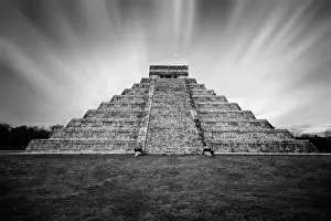 Chichen Itza Pyramid Impressions: Chichen Itza