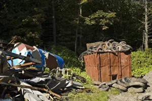 Recyclable Materials Impressions: Material for recycling