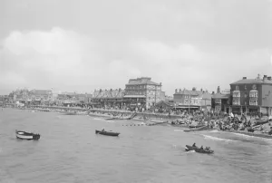 Bognor Regis Beach Impressions: Bognor. 1925
